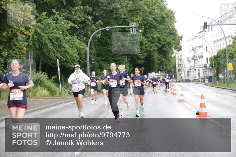 14.06.2026 - REWE Women's Run Jannik Wohlers http://msf.ph/oto/9794773 14.06.2026 09:55:22 Laufen 10776, 57 meine-sportfotos.de