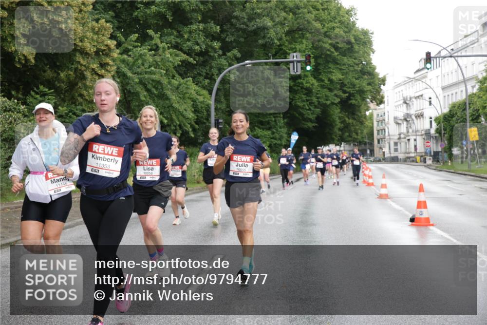 14.06.2026 - REWE Women's Run Jannik Wohlers http://msf.ph/oto/9794777 14.06.2026 09:55:24 Laufen 11446, 11353, 7, 10058, 57, 10055, 01 meine-sportfotos.de
