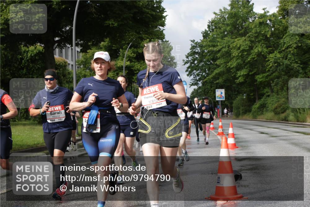 14.06.2026 - REWE Women's Run Jannik Wohlers http://msf.ph/oto/9794790 14.06.2026 09:08:51 Laufen 10372, 657, 10810 meine-sportfotos.de
