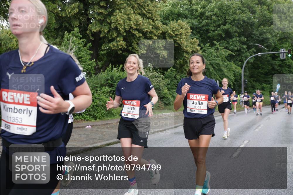 14.06.2026 - REWE Women's Run Jannik Wohlers http://msf.ph/oto/9794799 14.06.2026 09:55:26 Laufen 11353, 10058, 57, 10055, 7 meine-sportfotos.de