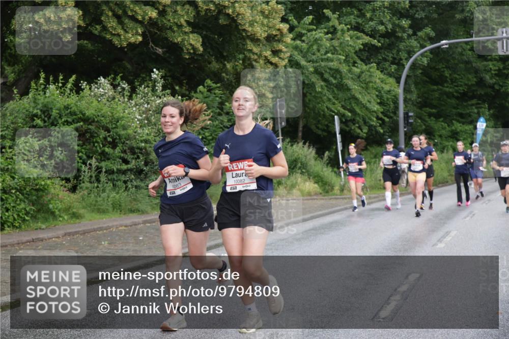 14.06.2026 - REWE Women's Run Jannik Wohlers http://msf.ph/oto/9794809 14.06.2026 09:55:27 Laufen 10083, 10082, 517 meine-sportfotos.de