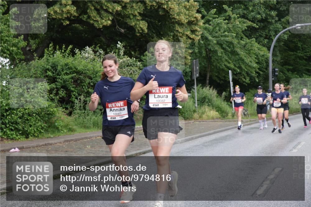 14.06.2026 - REWE Women's Run Jannik Wohlers http://msf.ph/oto/9794816 14.06.2026 09:55:27 Laufen 10083, 10082, 7 meine-sportfotos.de