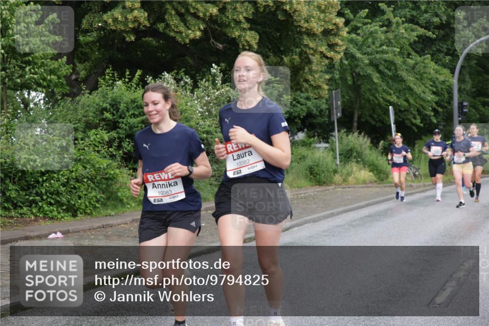 14.06.2026 - REWE Women's Run Jannik Wohlers http://msf.ph/oto/9794825 14.06.2026 09:55:28 Laufen 10083, 10082, 57, 8 meine-sportfotos.de