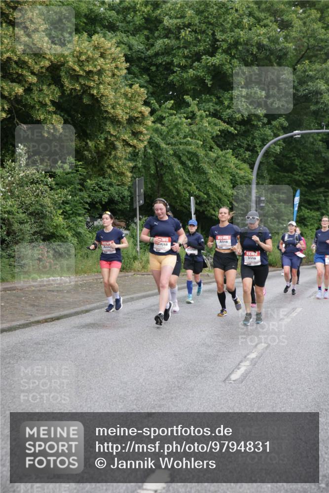 14.06.2026 - REWE Women's Run Jannik Wohlers http://msf.ph/oto/9794831 14.06.2026 09:55:30 Laufen 11342, 10789, 8 meine-sportfotos.de