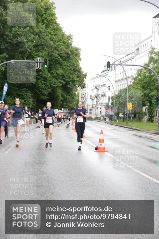 14.06.2026 - REWE Women's Run Jannik Wohlers http://msf.ph/oto/9794841 14.06.2026 09:55:31 Laufen 01, 7 meine-sportfotos.de