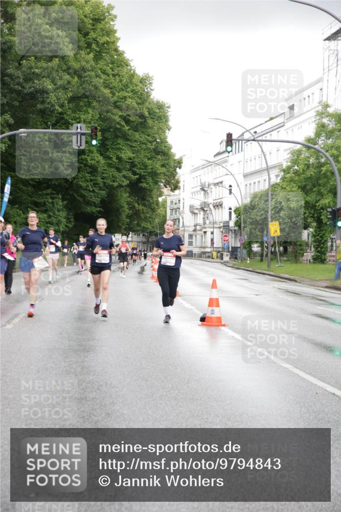 14.06.2026 - REWE Women's Run Jannik Wohlers http://msf.ph/oto/9794843 14.06.2026 09:55:31 Laufen 1 meine-sportfotos.de