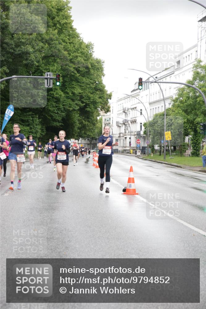 14.06.2026 - REWE Women's Run Jannik Wohlers http://msf.ph/oto/9794852 14.06.2026 09:55:32 Laufen 6, 0, 01 meine-sportfotos.de
