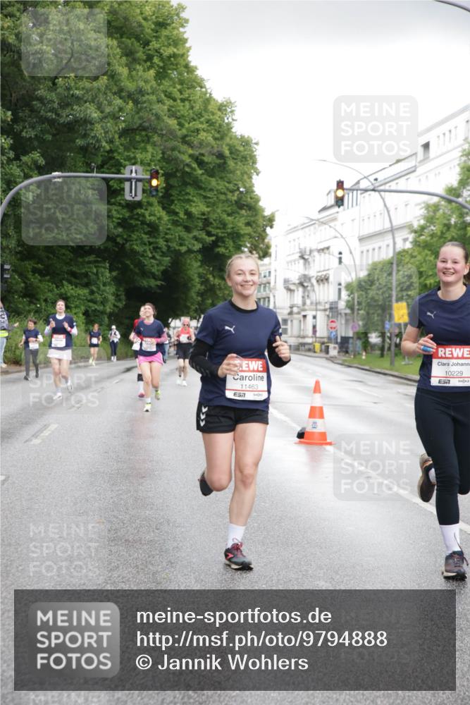 14.06.2026 - REWE Women's Run Jannik Wohlers http://msf.ph/oto/9794888 14.06.2026 09:55:34 Laufen 11463, 7, 10229, 7 meine-sportfotos.de