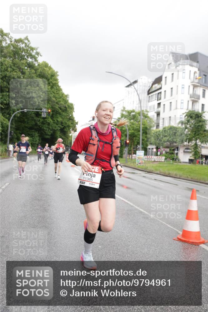 14.06.2026 - REWE Women's Run Jannik Wohlers http://msf.ph/oto/9794961 14.06.2026 09:55:42 Laufen 11385, 7 meine-sportfotos.de