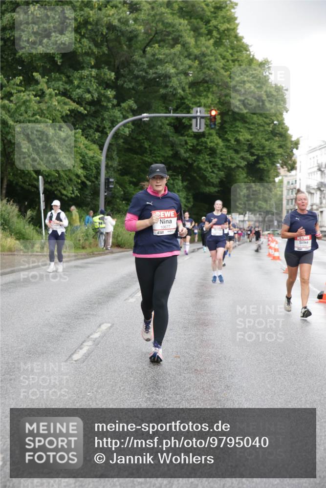 14.06.2026 - REWE Women's Run Jannik Wohlers http://msf.ph/oto/9795040 14.06.2026 09:55:49 Laufen 10677 meine-sportfotos.de