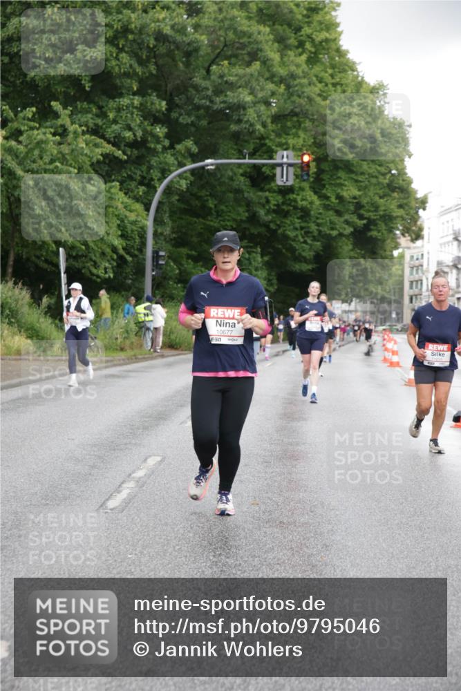 14.06.2026 - REWE Women's Run Jannik Wohlers http://msf.ph/oto/9795046 14.06.2026 09:55:49 Laufen 11255, 10677 meine-sportfotos.de