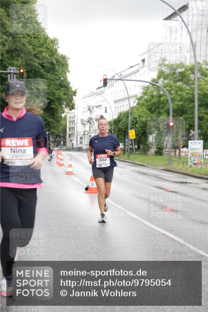 14.06.2026 - REWE Women's Run Jannik Wohlers http://msf.ph/oto/9795054 14.06.2026 09:55:50 Laufen 10677, 7, 11255 meine-sportfotos.de