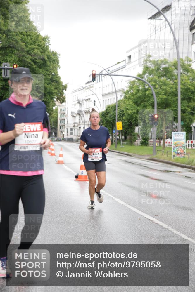 14.06.2026 - REWE Women's Run Jannik Wohlers http://msf.ph/oto/9795058 14.06.2026 09:55:50 Laufen 10677, 51, 11255, 1 meine-sportfotos.de