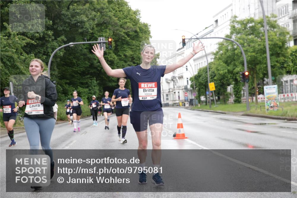 14.06.2026 - REWE Women's Run Jannik Wohlers http://msf.ph/oto/9795081 14.06.2026 09:55:54 Laufen 11265, 10594 meine-sportfotos.de