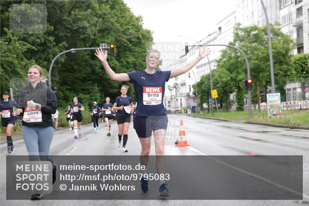 14.06.2026 - REWE Women's Run Jannik Wohlers http://msf.ph/oto/9795083 14.06.2026 09:55:54 Laufen 11265, 10594 meine-sportfotos.de