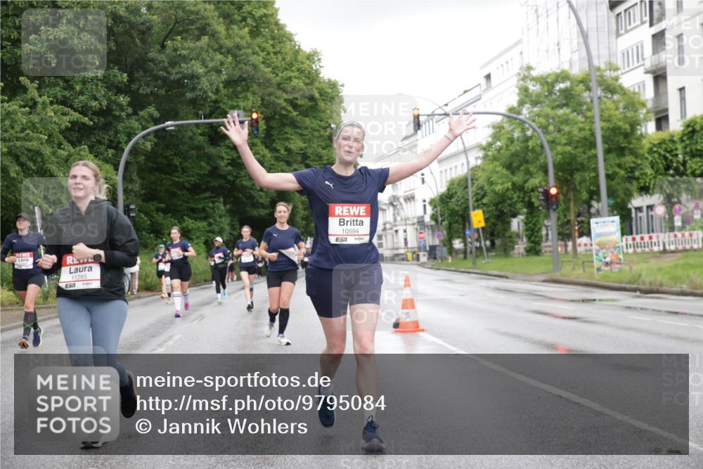 14.06.2026 - REWE Women's Run Jannik Wohlers http://msf.ph/oto/9795084 14.06.2026 09:55:54 Laufen 11265, 57, 10594 meine-sportfotos.de