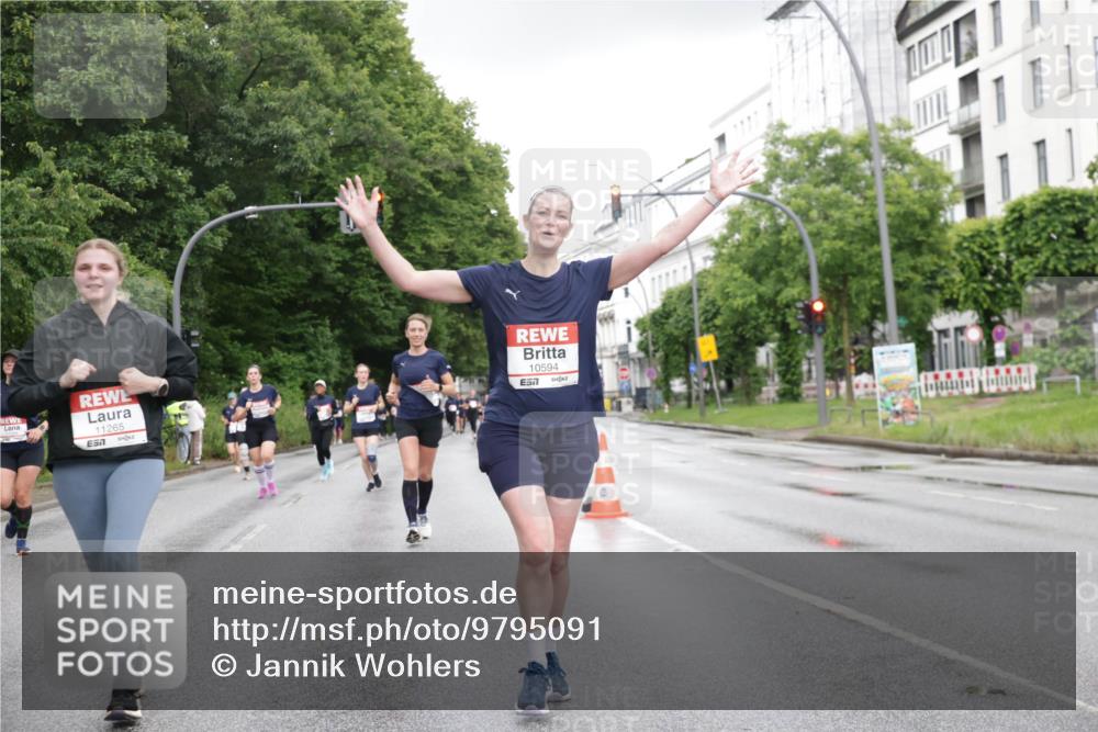 14.06.2026 - REWE Women's Run Jannik Wohlers http://msf.ph/oto/9795091 14.06.2026 09:55:54 Laufen 11265, 57, 10594, 7 meine-sportfotos.de