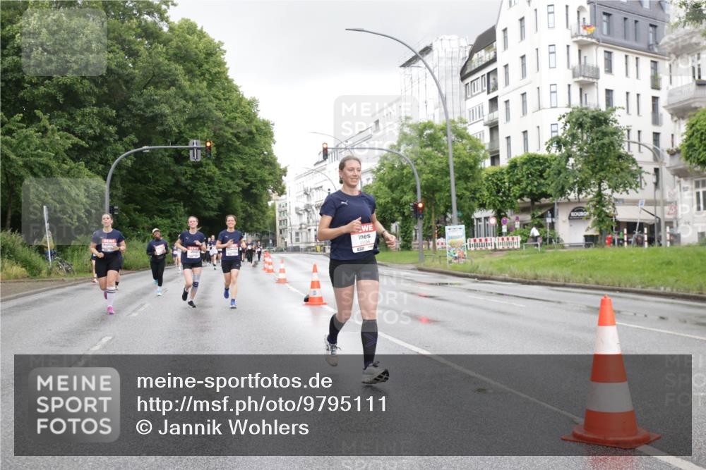 14.06.2026 - REWE Women's Run Jannik Wohlers http://msf.ph/oto/9795111 14.06.2026 09:55:57 Laufen 11104 meine-sportfotos.de