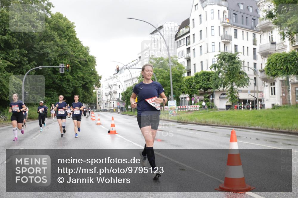 14.06.2026 - REWE Women's Run Jannik Wohlers http://msf.ph/oto/9795123 14.06.2026 09:55:57 Laufen 04 meine-sportfotos.de