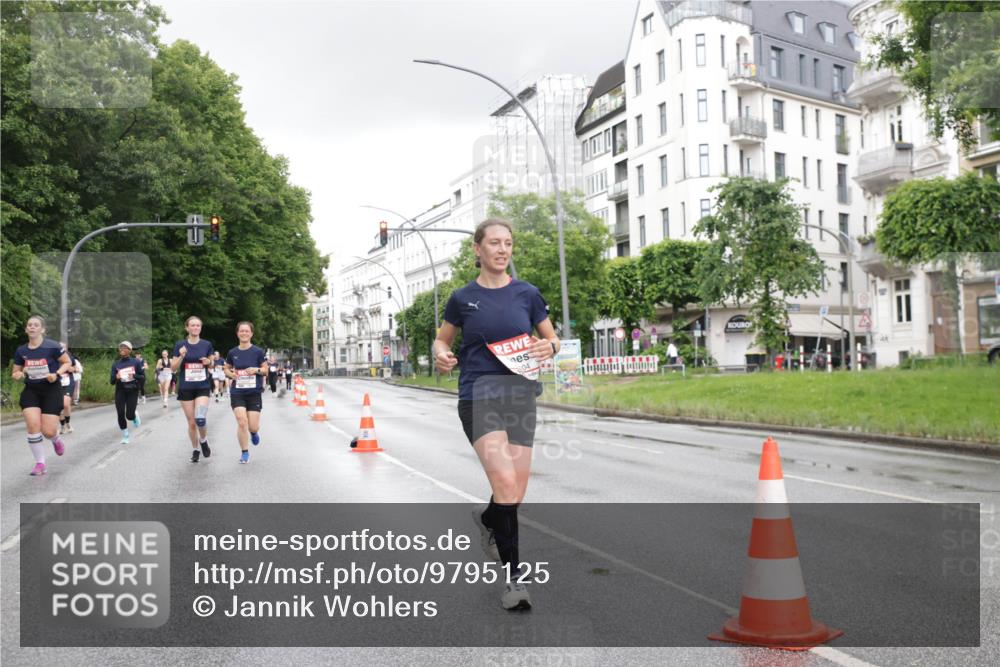 14.06.2026 - REWE Women's Run Jannik Wohlers http://msf.ph/oto/9795125 14.06.2026 09:55:57 Laufen  meine-sportfotos.de