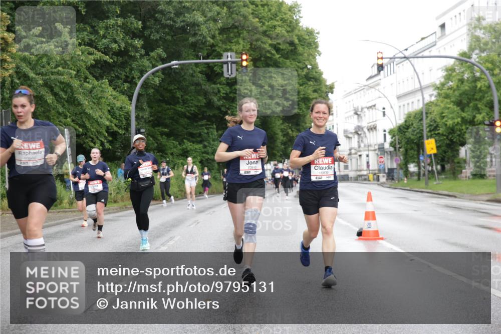 14.06.2026 - REWE Women's Run Jannik Wohlers http://msf.ph/oto/9795131 14.06.2026 09:55:59 Laufen 10566, 10840, 10839 meine-sportfotos.de