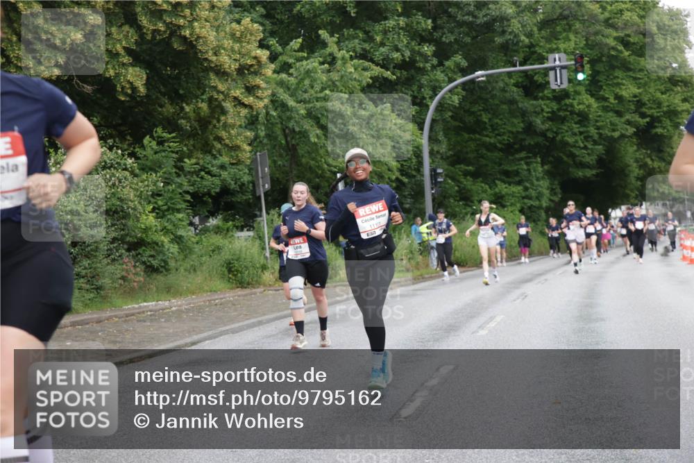 14.06.2026 - REWE Women's Run Jannik Wohlers http://msf.ph/oto/9795162 14.06.2026 09:56:00 Laufen 11101 meine-sportfotos.de