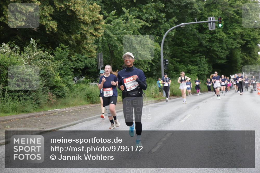14.06.2026 - REWE Women's Run Jannik Wohlers http://msf.ph/oto/9795172 14.06.2026 09:56:00 Laufen 11101 meine-sportfotos.de