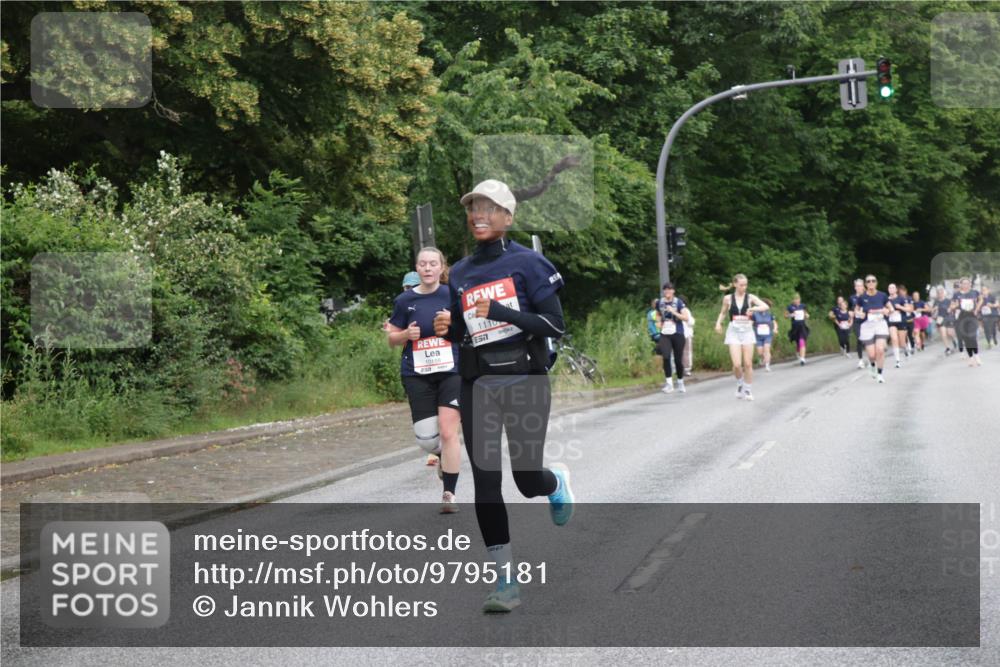14.06.2026 - REWE Women's Run Jannik Wohlers http://msf.ph/oto/9795181 14.06.2026 09:56:01 Laufen 1110, 7 meine-sportfotos.de