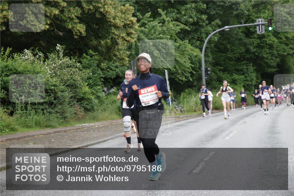 14.06.2026 - REWE Women's Run Jannik Wohlers http://msf.ph/oto/9795186 14.06.2026 09:56:01 Laufen 11101, 7 meine-sportfotos.de