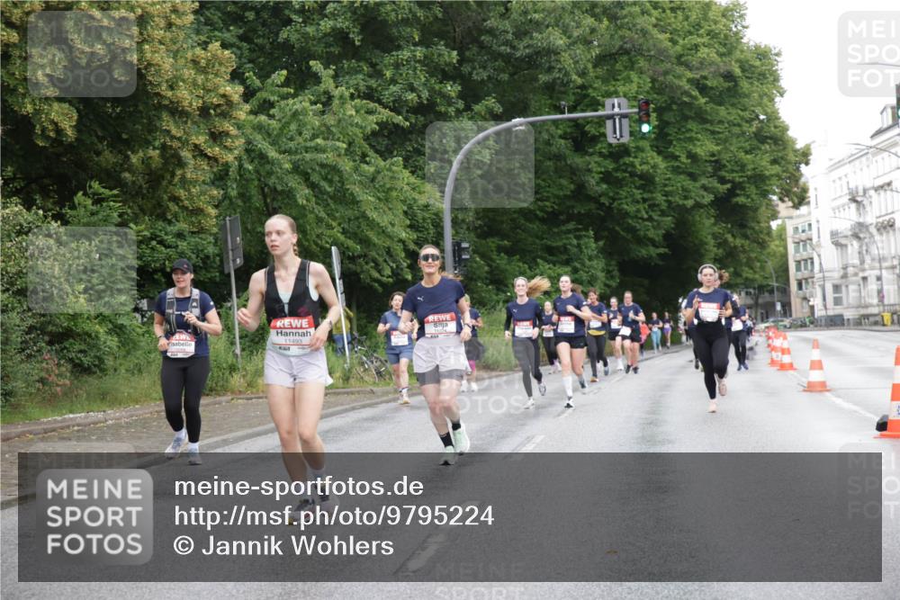 14.06.2026 - REWE Women's Run Jannik Wohlers http://msf.ph/oto/9795224 14.06.2026 09:56:06 Laufen 11493, 517 meine-sportfotos.de