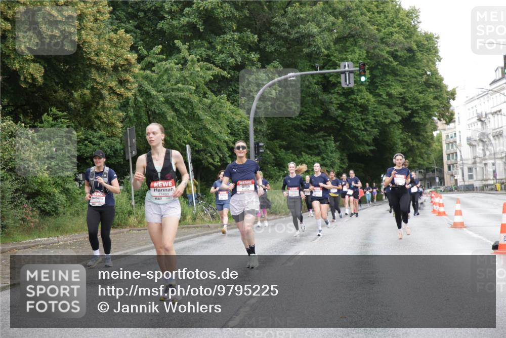 14.06.2026 - REWE Women's Run Jannik Wohlers http://msf.ph/oto/9795225 14.06.2026 09:56:06 Laufen 11493 meine-sportfotos.de