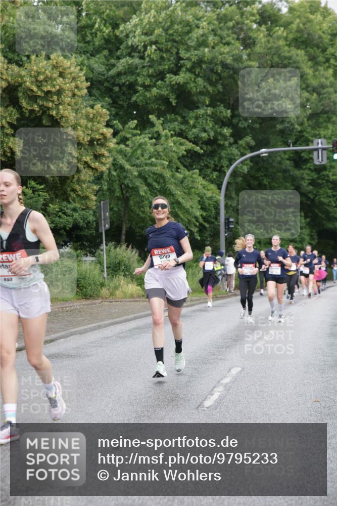 14.06.2026 - REWE Women's Run Jannik Wohlers http://msf.ph/oto/9795233 14.06.2026 09:56:08 Laufen 11334 meine-sportfotos.de