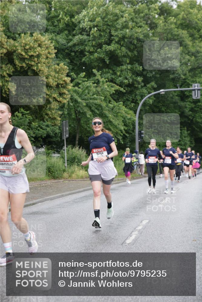 14.06.2026 - REWE Women's Run Jannik Wohlers http://msf.ph/oto/9795235 14.06.2026 09:56:08 Laufen 11493, 657, 11324 meine-sportfotos.de