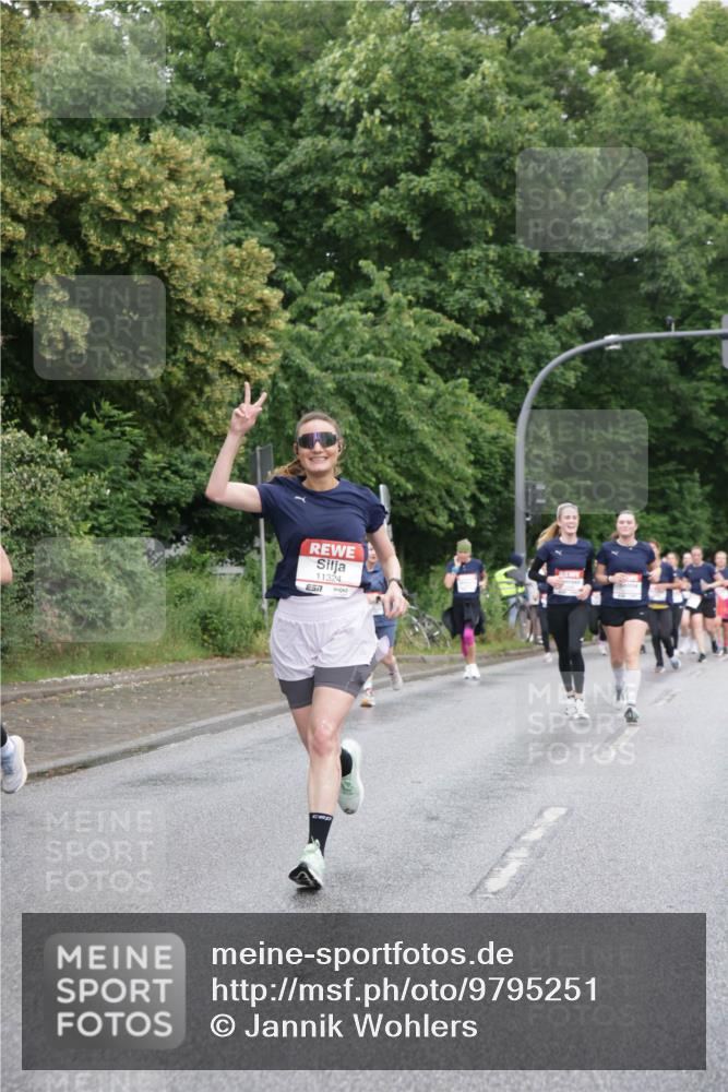 14.06.2026 - REWE Women's Run Jannik Wohlers http://msf.ph/oto/9795251 14.06.2026 09:56:08 Laufen 11324, 7 meine-sportfotos.de