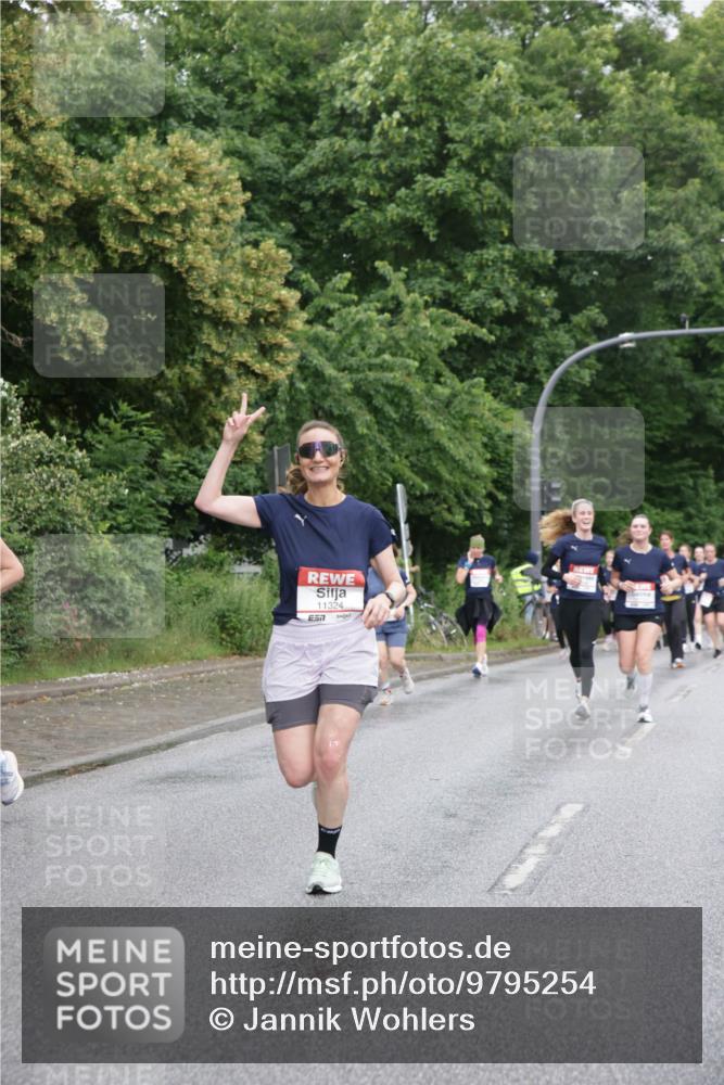 14.06.2026 - REWE Women's Run Jannik Wohlers http://msf.ph/oto/9795254 14.06.2026 09:56:08 Laufen 11324, 57 meine-sportfotos.de