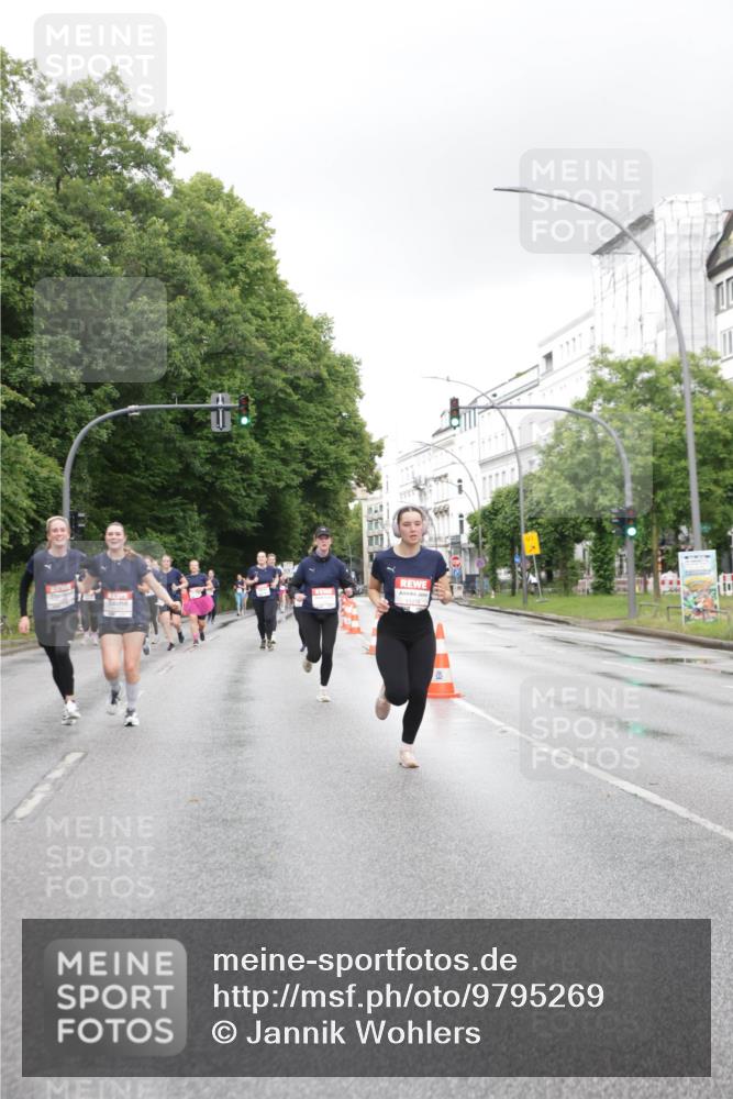 14.06.2026 - REWE Women's Run Jannik Wohlers http://msf.ph/oto/9795269 14.06.2026 09:56:10 Laufen  meine-sportfotos.de