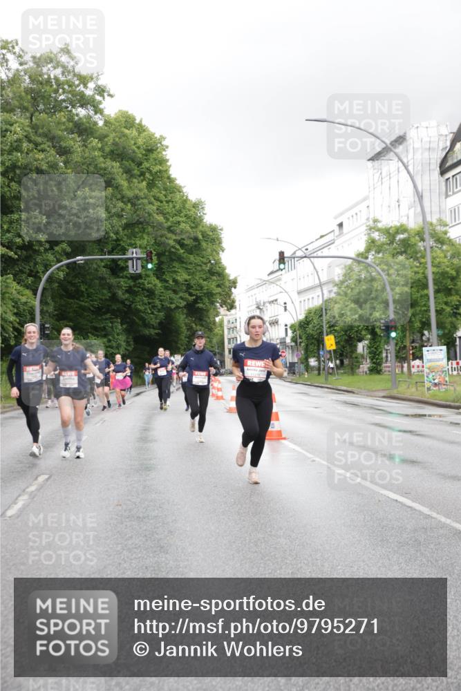 14.06.2026 - REWE Women's Run Jannik Wohlers http://msf.ph/oto/9795271 14.06.2026 09:56:10 Laufen 11278 meine-sportfotos.de