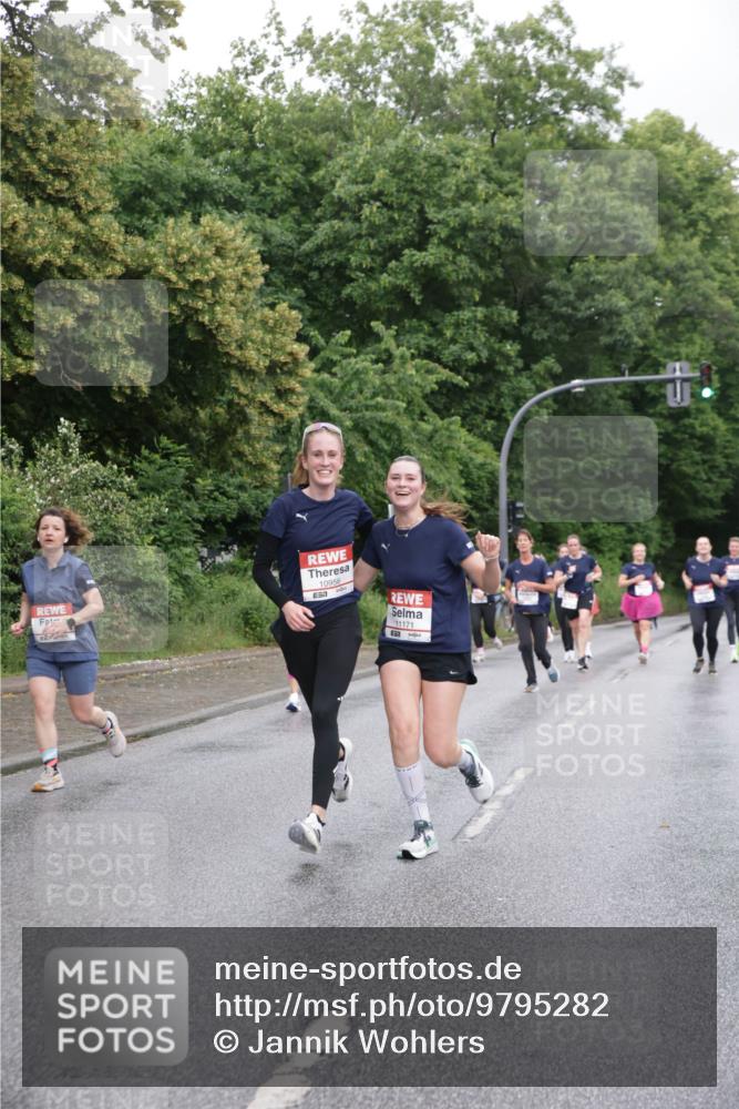 14.06.2026 - REWE Women's Run Jannik Wohlers http://msf.ph/oto/9795282 14.06.2026 09:56:11 Laufen 10956, 11171 meine-sportfotos.de