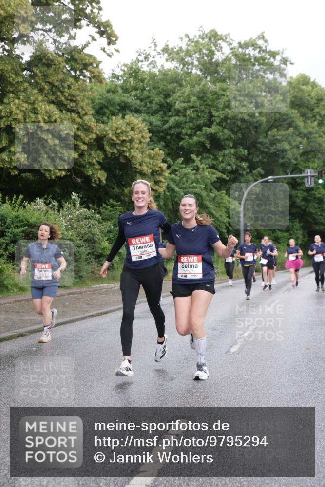 14.06.2026 - REWE Women's Run Jannik Wohlers http://msf.ph/oto/9795294 14.06.2026 09:56:12 Laufen 11483, 10956, 657, 11171, 57 meine-sportfotos.de