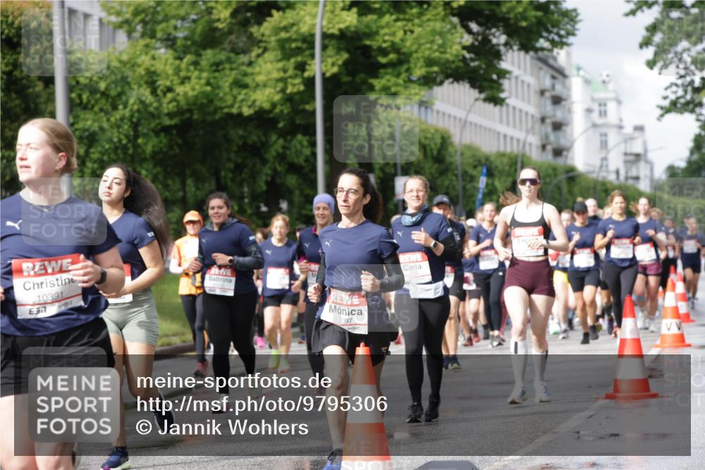 14.06.2026 - REWE Women's Run Jannik Wohlers http://msf.ph/oto/9795306 14.06.2026 09:09:30 Laufen 10391, 0097 meine-sportfotos.de