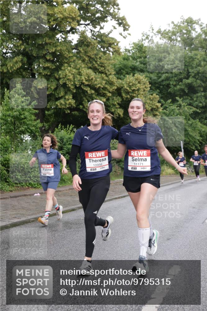 14.06.2026 - REWE Women's Run Jannik Wohlers http://msf.ph/oto/9795315 14.06.2026 09:56:12 Laufen 11483, 10956, 7, 11171, 57 meine-sportfotos.de
