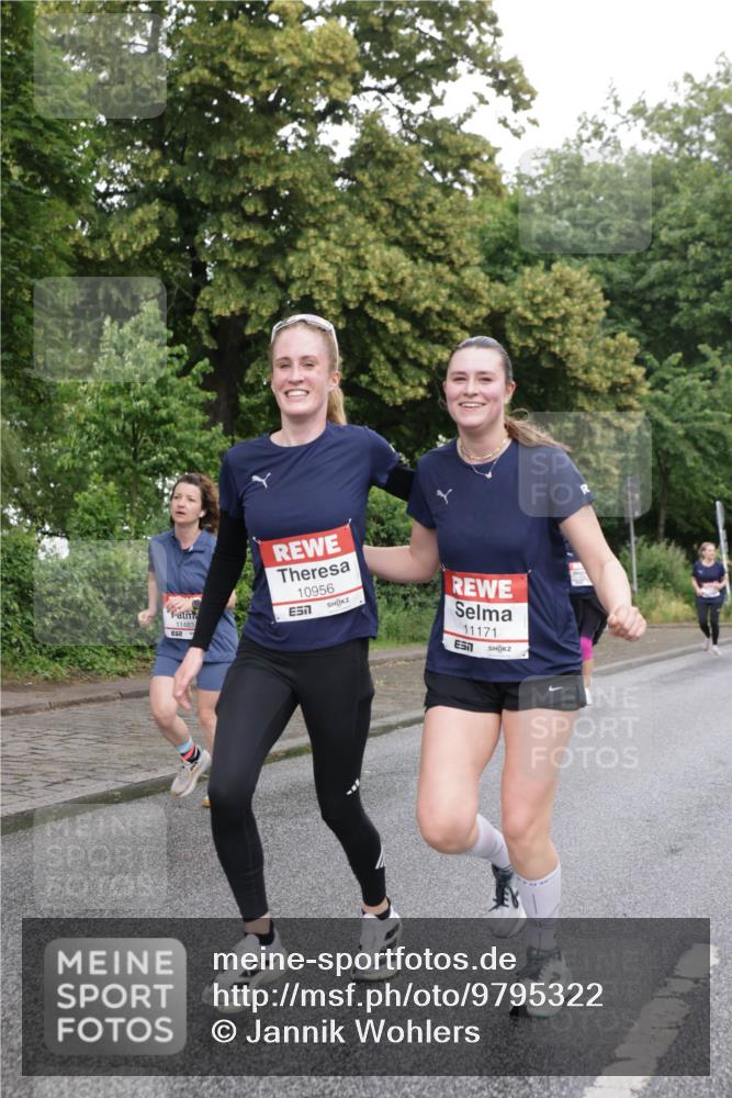 14.06.2026 - REWE Women's Run Jannik Wohlers http://msf.ph/oto/9795322 14.06.2026 09:56:13 Laufen 11483, 10956, 657, 11171 meine-sportfotos.de