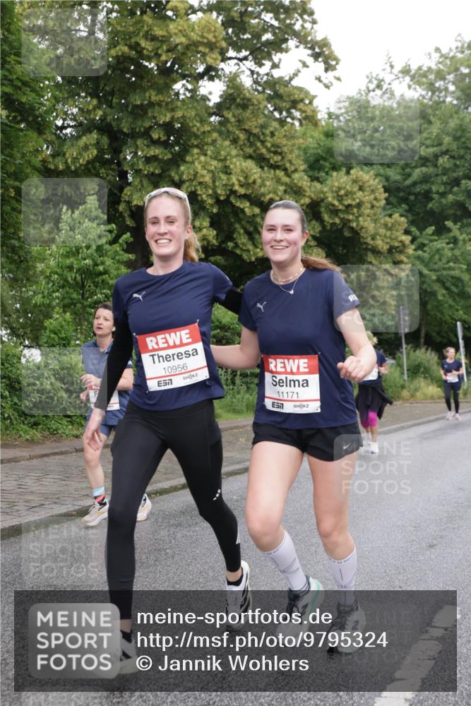 14.06.2026 - REWE Women's Run Jannik Wohlers http://msf.ph/oto/9795324 14.06.2026 09:56:13 Laufen 10956, 7, 11171, 7 meine-sportfotos.de