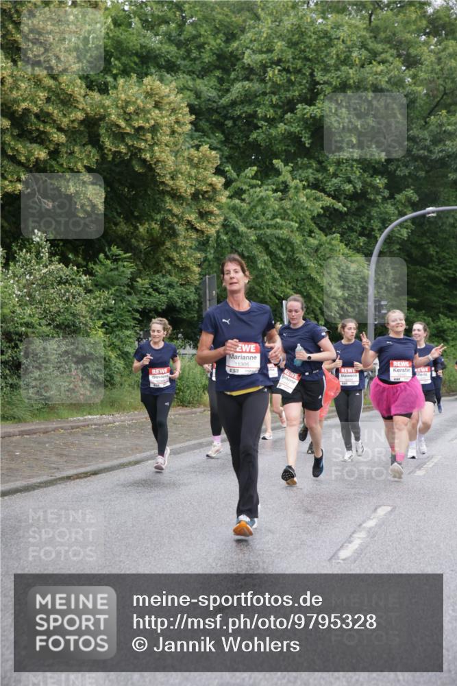 14.06.2026 - REWE Women's Run Jannik Wohlers http://msf.ph/oto/9795328 14.06.2026 09:56:15 Laufen 11308 meine-sportfotos.de