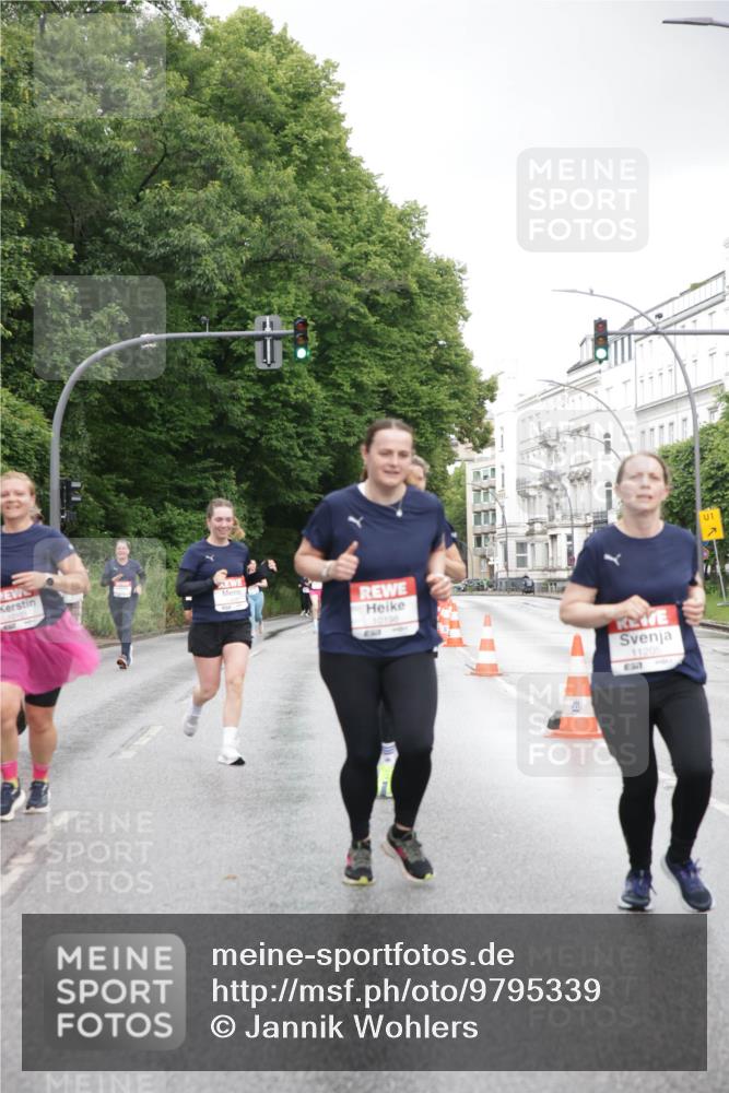 14.06.2026 - REWE Women's Run Jannik Wohlers http://msf.ph/oto/9795339 14.06.2026 09:56:16 Laufen 1019, 11205, 857, 1 meine-sportfotos.de
