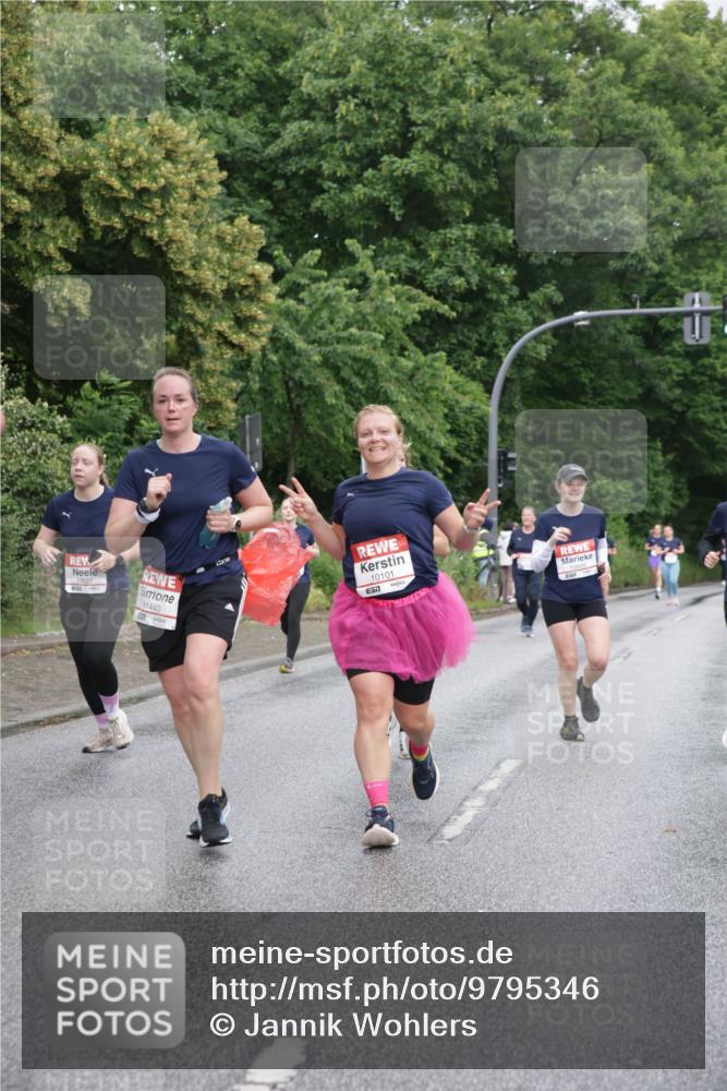 14.06.2026 - REWE Women's Run Jannik Wohlers http://msf.ph/oto/9795346 14.06.2026 09:56:17 Laufen 10522, 11440, 10101, 7 meine-sportfotos.de