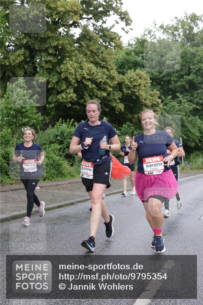 14.06.2026 - REWE Women's Run Jannik Wohlers http://msf.ph/oto/9795354 14.06.2026 09:56:18 Laufen 10369, 11440, 10101 meine-sportfotos.de