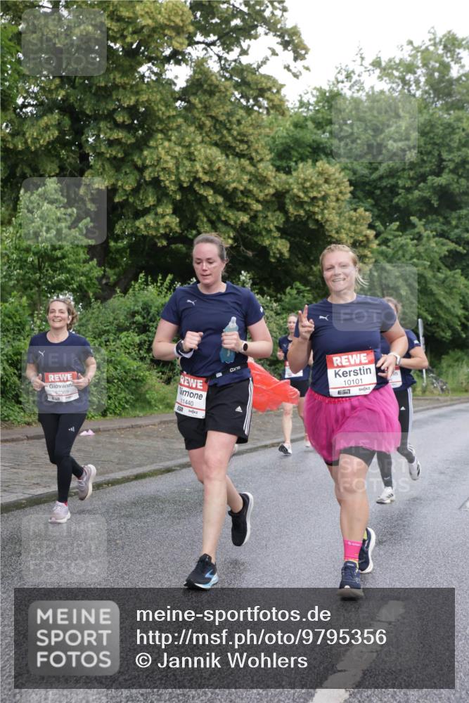 14.06.2026 - REWE Women's Run Jannik Wohlers http://msf.ph/oto/9795356 14.06.2026 09:56:18 Laufen 10369, 11440, 10101 meine-sportfotos.de