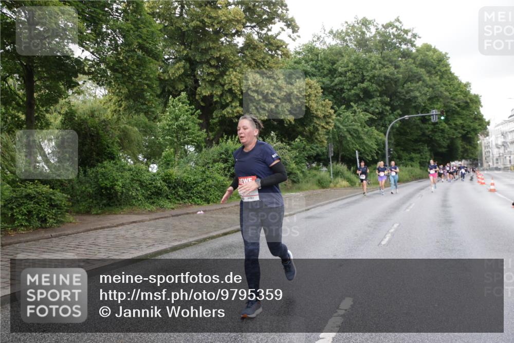 14.06.2026 - REWE Women's Run Jannik Wohlers http://msf.ph/oto/9795359 14.06.2026 09:56:23 Laufen  meine-sportfotos.de
