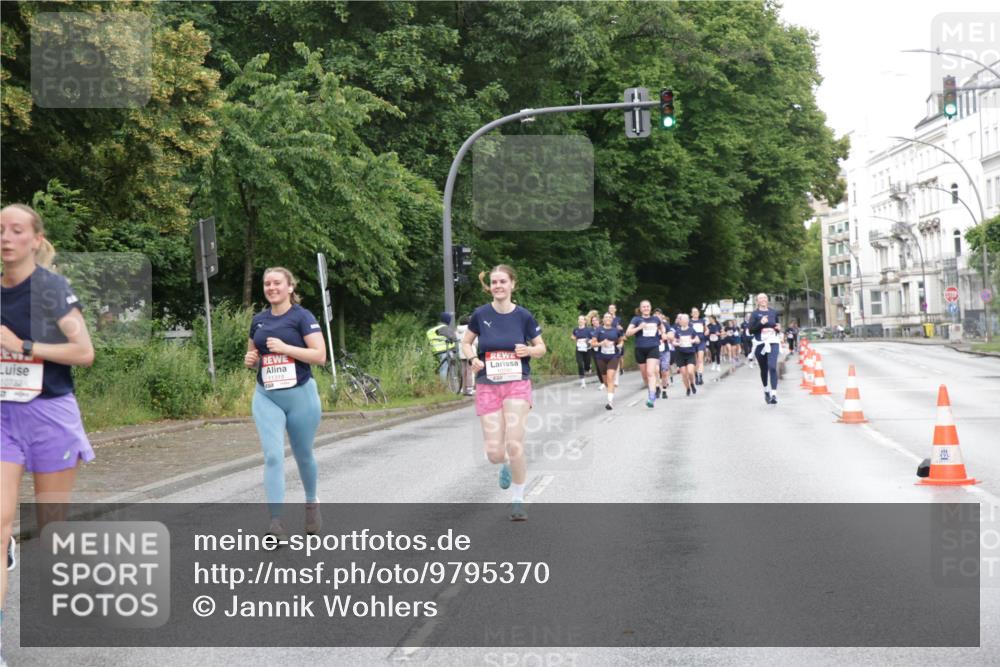 14.06.2026 - REWE Women's Run Jannik Wohlers http://msf.ph/oto/9795370 14.06.2026 09:56:28 Laufen 10732, 9 meine-sportfotos.de